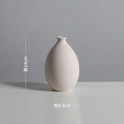 Traditional Chinese Style Decorative Vase