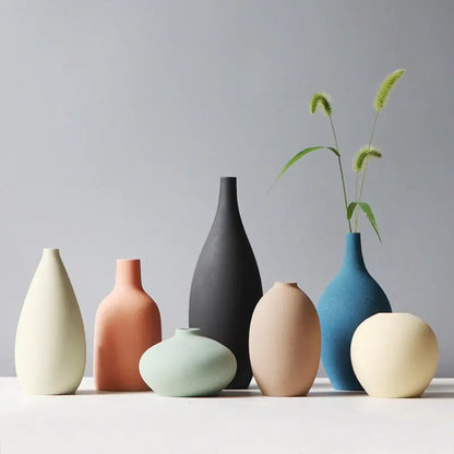 Nordic Style Flower Vase for Contemporary Spaces
