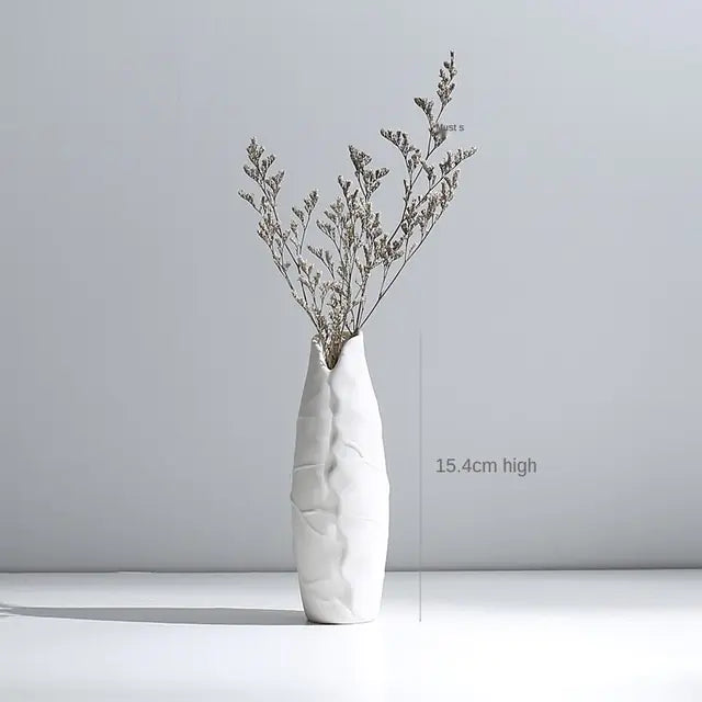 Minimalist Ceramic Vase — Stylish Decor for Every Room